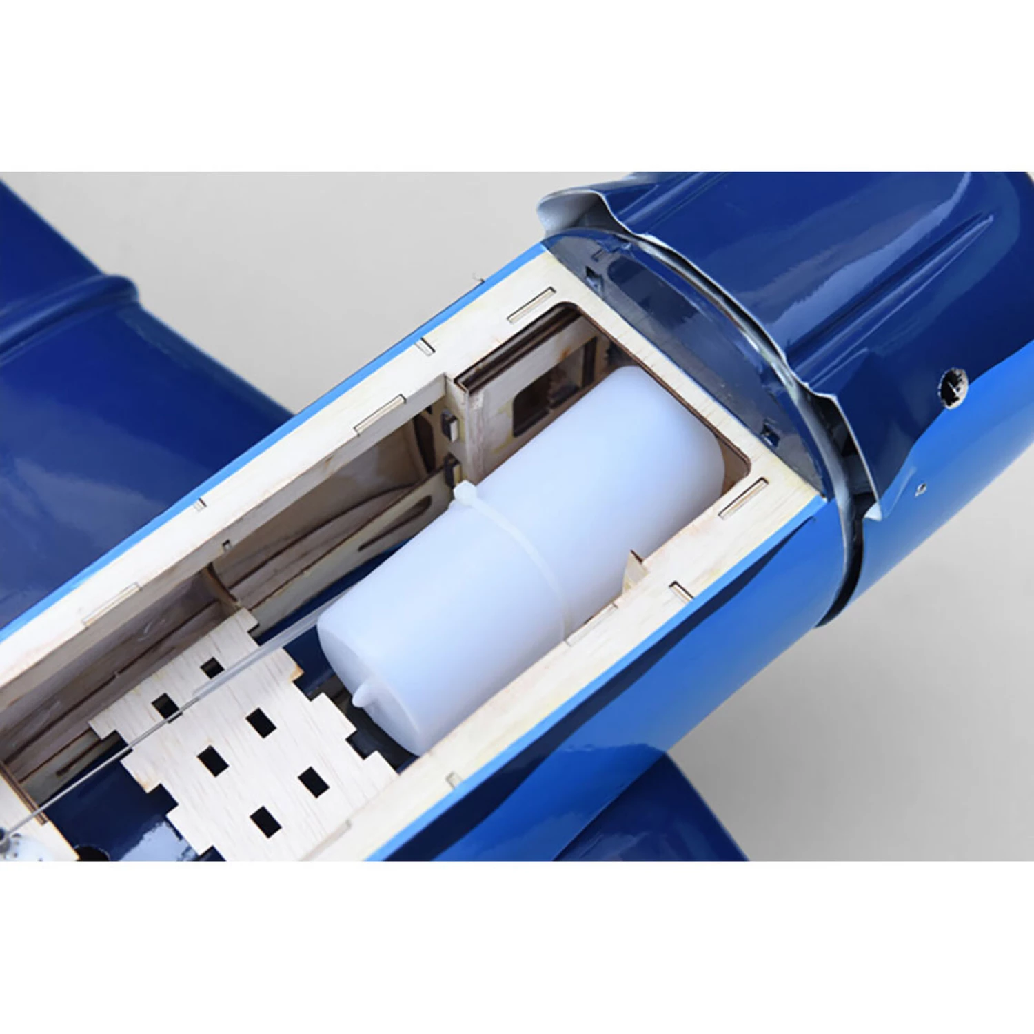 Phoenix Model SBD Dauntless .46-.55 GP EP ARF 56.7" - Image 17